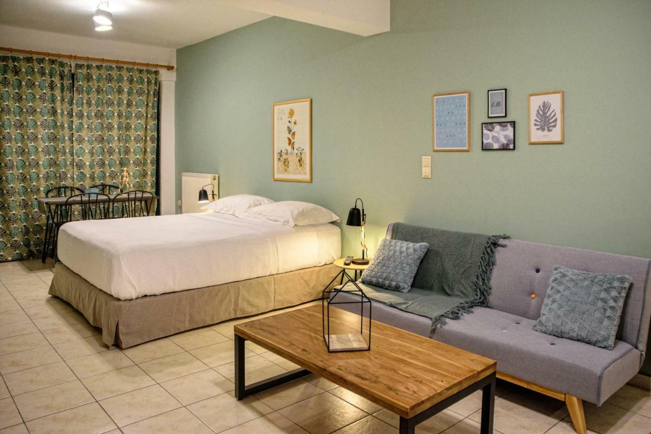 Casa Industriale Apartment Kalamata Ngoại thất bức ảnh